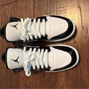 Jordan 1 low se concord. Mens size 13